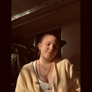 Meet your Posher, Quinn